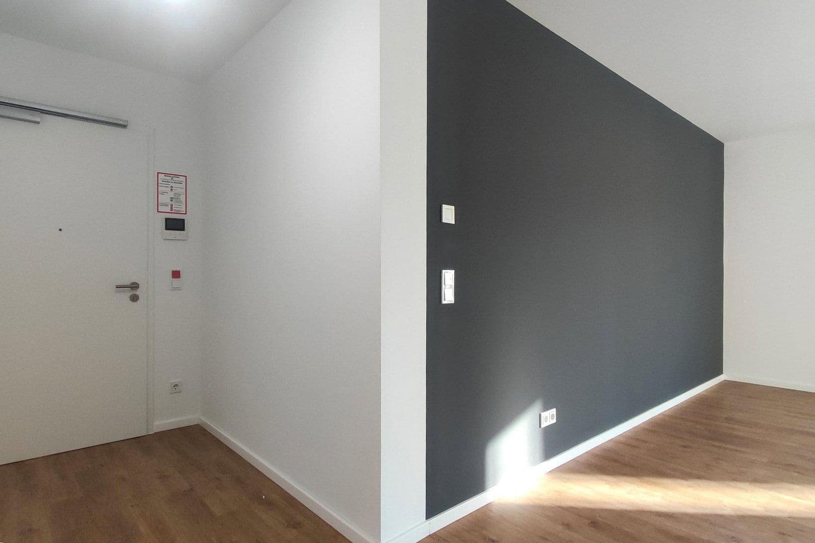 Prenájom bytu 1-izbový 35 m², Rembrandtstr. 21, Berlin, Berlín Prenájom bytu 1-izbový 35 m², Rembrandtstr. 21, Berlin, Berlín