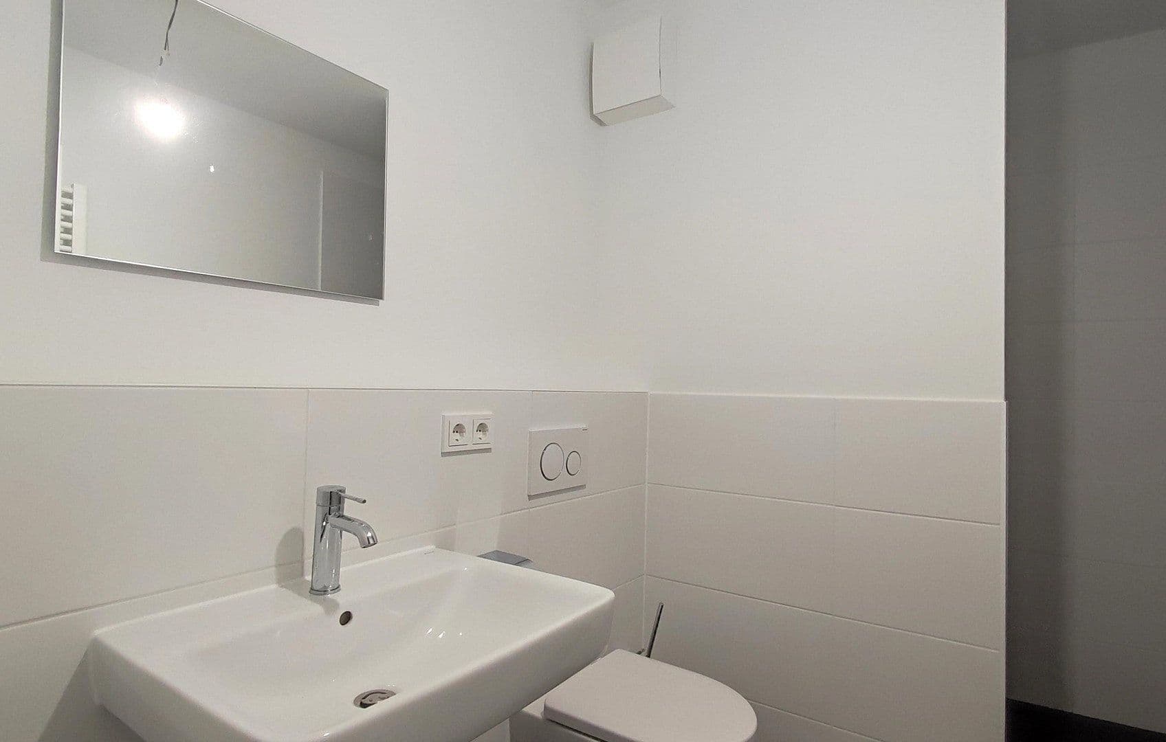 Prenájom bytu 1-izbový 35 m², Rembrandtstr. 21, Berlin, Berlín Prenájom bytu 1-izbový 35 m², Rembrandtstr. 21, Berlin, Berlín