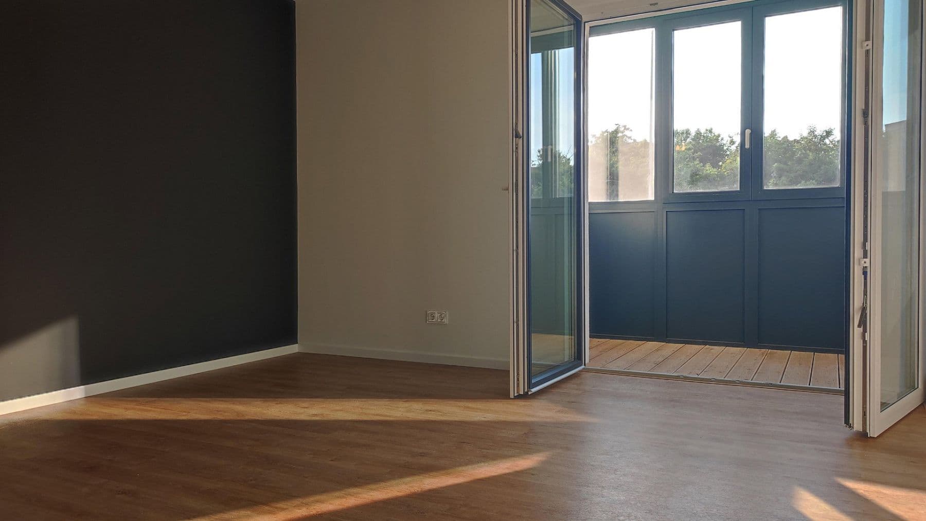 Prenájom bytu 1-izbový 35 m², Rembrandtstr. 21, Berlin, Berlín Prenájom bytu 1-izbový 35 m², Rembrandtstr. 21, Berlin, Berlín