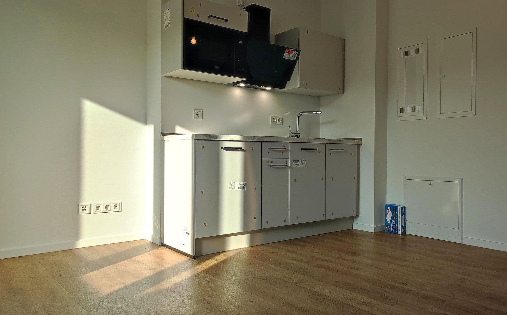 Prenájom bytu 1-izbový 35 m², Rembrandtstr. 21, Berlin, Berlín Prenájom bytu 1-izbový 35 m², Rembrandtstr. 21, Berlin, Berlín