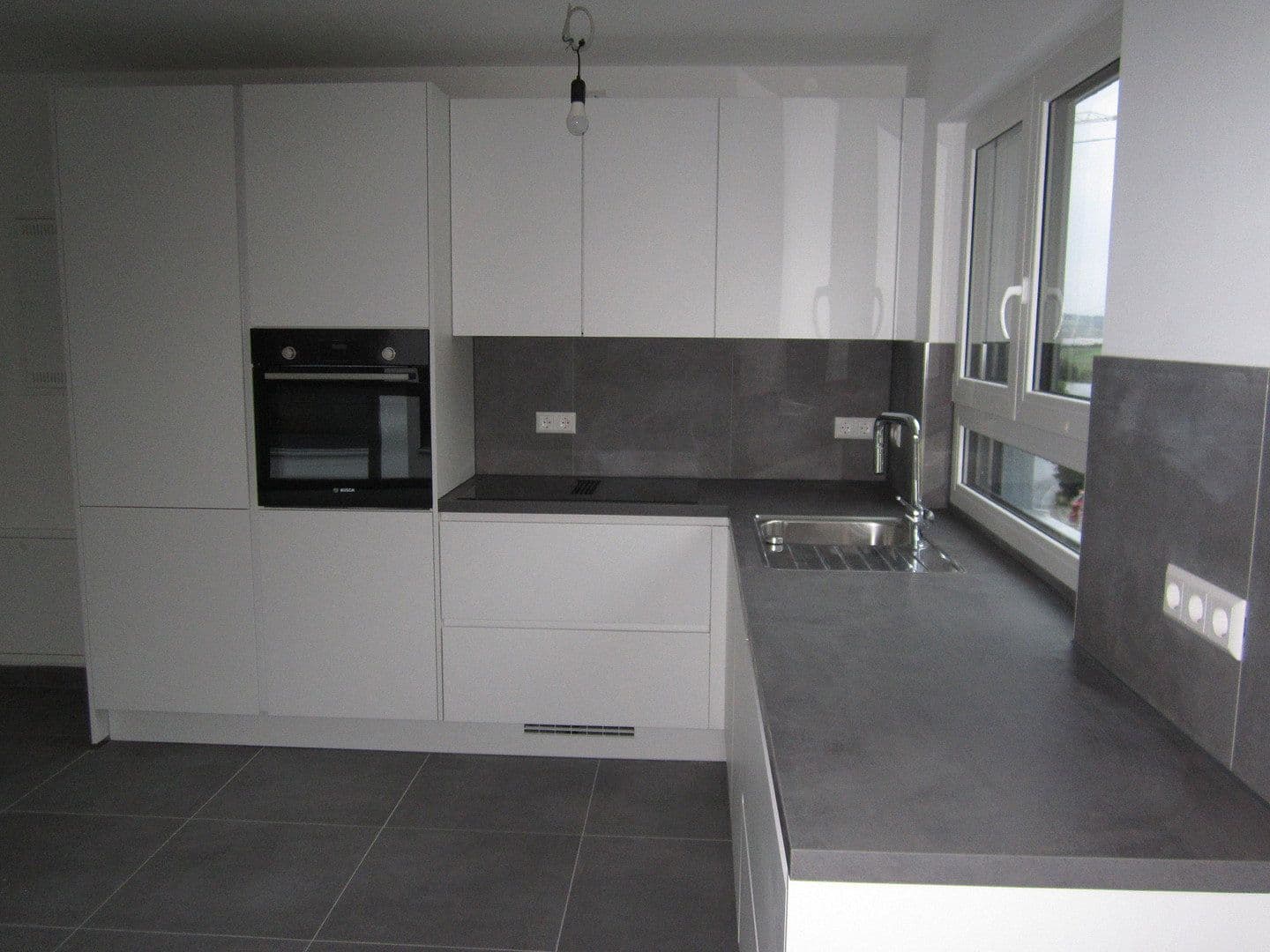 Prenájom bytu 2-izbový 66 m², Herrenberg, Bádensko-Wurttembersko Prenájom bytu 2-izbový 66 m², Herrenberg, Bádensko-Wurttembersko