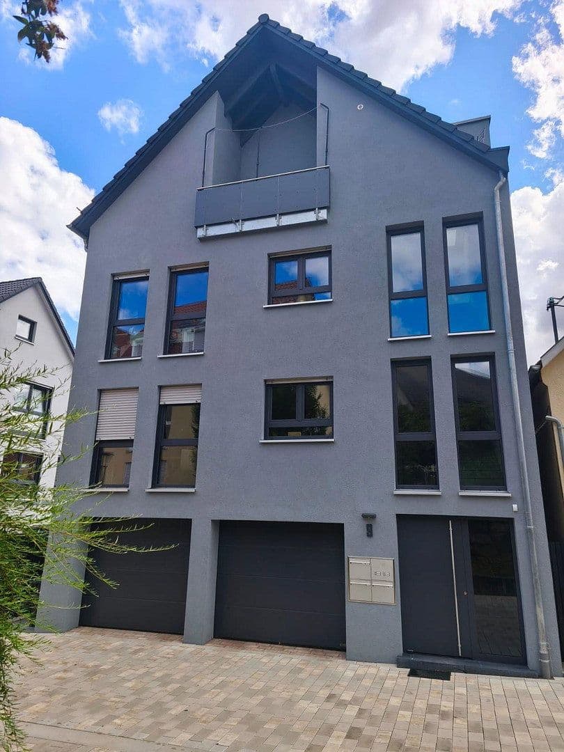 Prenájom bytu 2-izbový 66 m², Herrenberg, Bádensko-Wurttembersko Prenájom bytu 2-izbový 66 m², Herrenberg, Bádensko-Wurttembersko