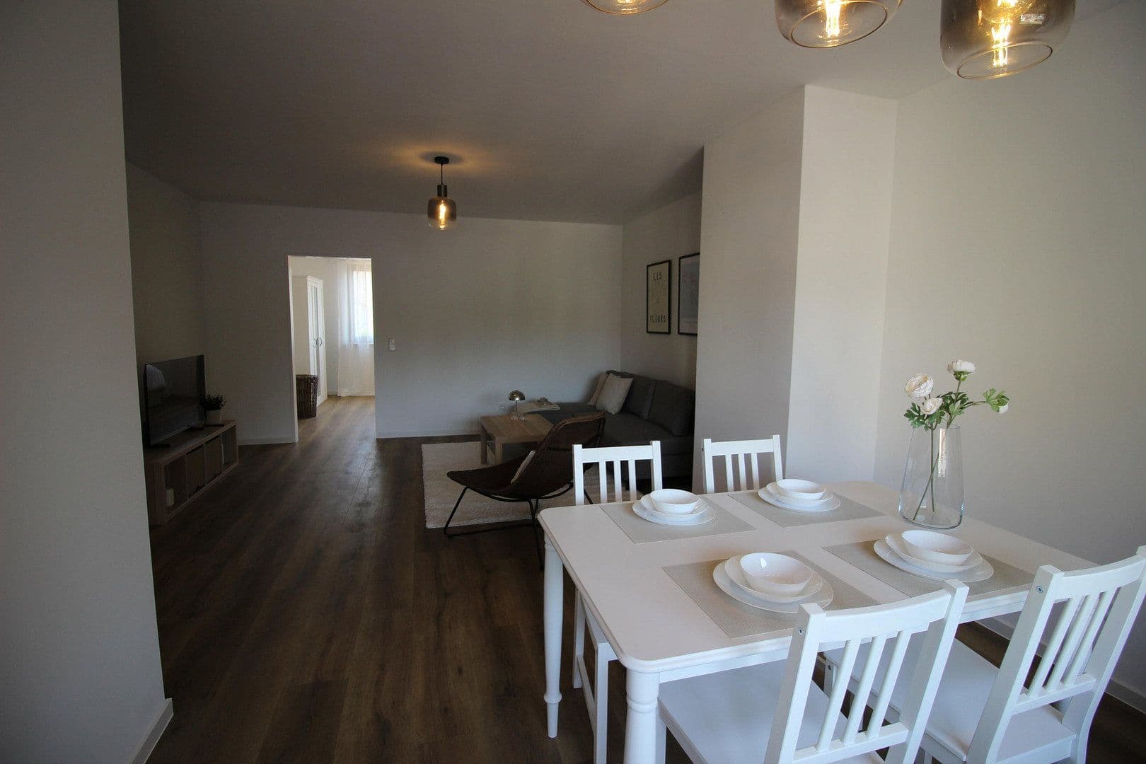 Prenájom bytu 2-izbový 62 m², Sportplatzstraße, Köln, Severné Porýnie - Westfálsko Prenájom bytu 2-izbový 62 m², Sportplatzstraße, Köln, Severné Porýnie - Westfálsko