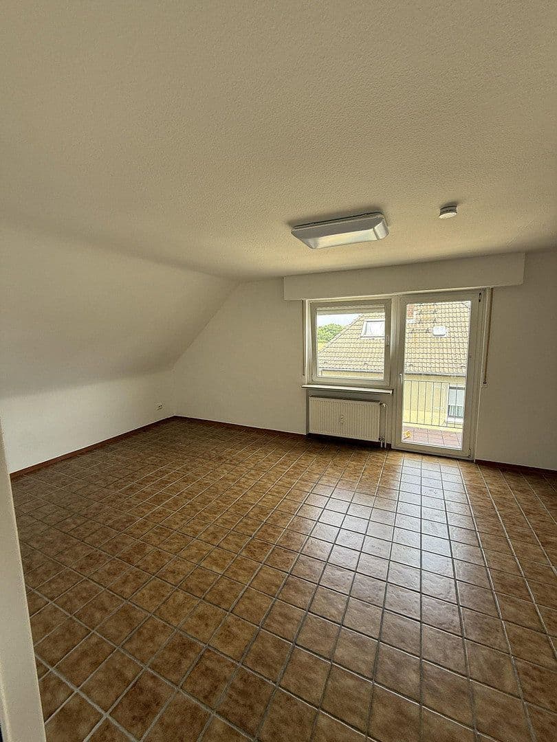 Prenájom bytu 3-izbový 75 m², Hanau, Hesensko Prenájom bytu 3-izbový 75 m², Hanau, Hesensko