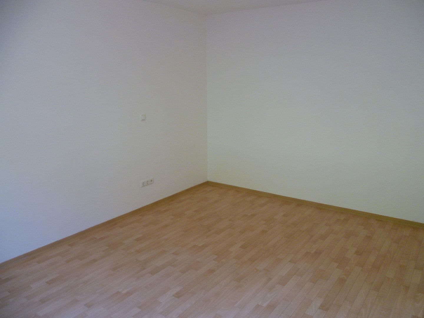 Prenájom bytu 3-izbový 100 m², Wippenbacherstr. 31, Ortenberg, Hesensko Prenájom bytu 3-izbový 100 m², Wippenbacherstr. 31, Ortenberg, Hesensko