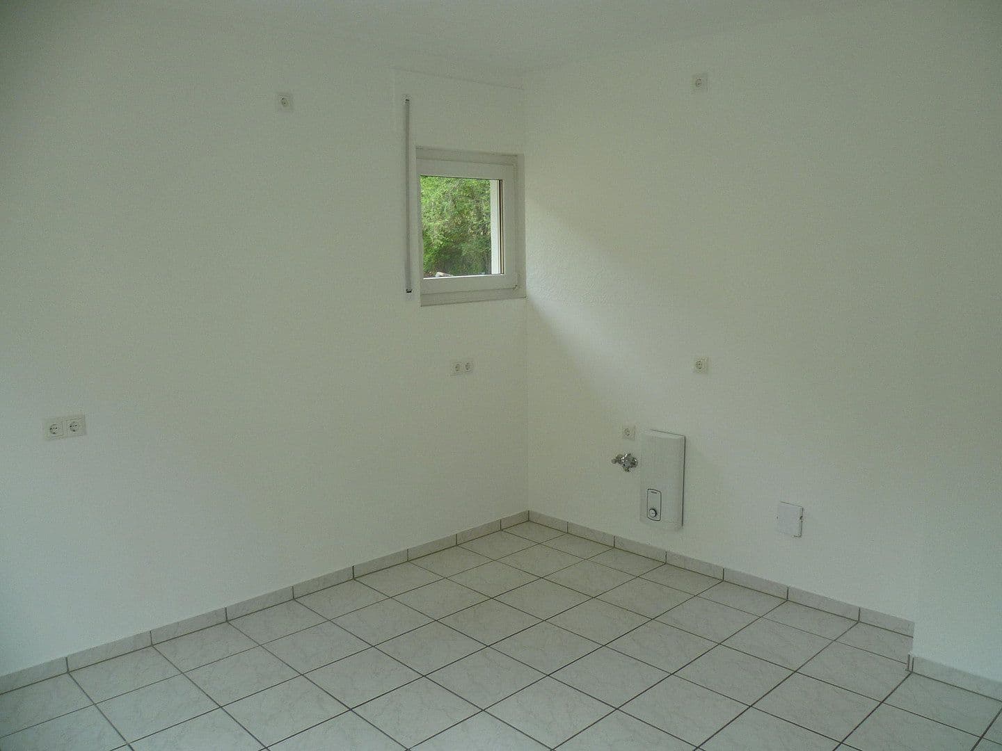 Prenájom bytu 3-izbový 100 m², Wippenbacherstr. 31, Ortenberg, Hesensko Prenájom bytu 3-izbový 100 m², Wippenbacherstr. 31, Ortenberg, Hesensko
