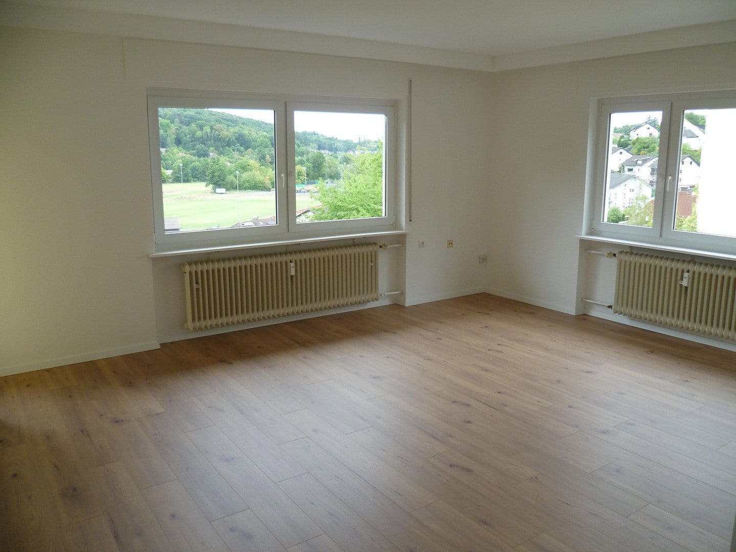Prenájom bytu 3-izbový 100 m², Wippenbacherstr. 31, Ortenberg, Hesensko Prenájom bytu 3-izbový 100 m², Wippenbacherstr. 31, Ortenberg, Hesensko