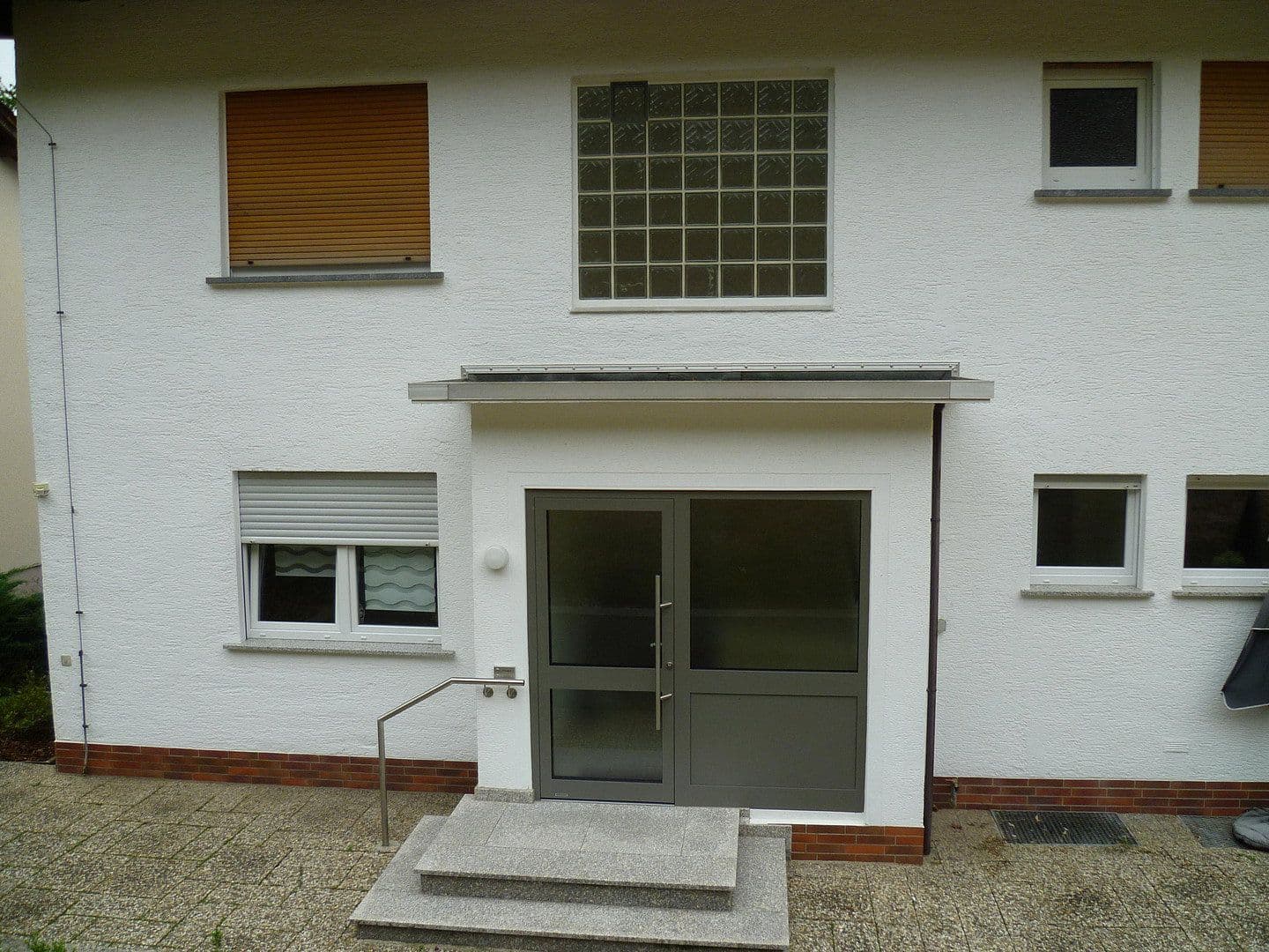 Prenájom bytu 3-izbový 100 m², Wippenbacherstr. 31, Ortenberg, Hesensko Prenájom bytu 3-izbový 100 m², Wippenbacherstr. 31, Ortenberg, Hesensko