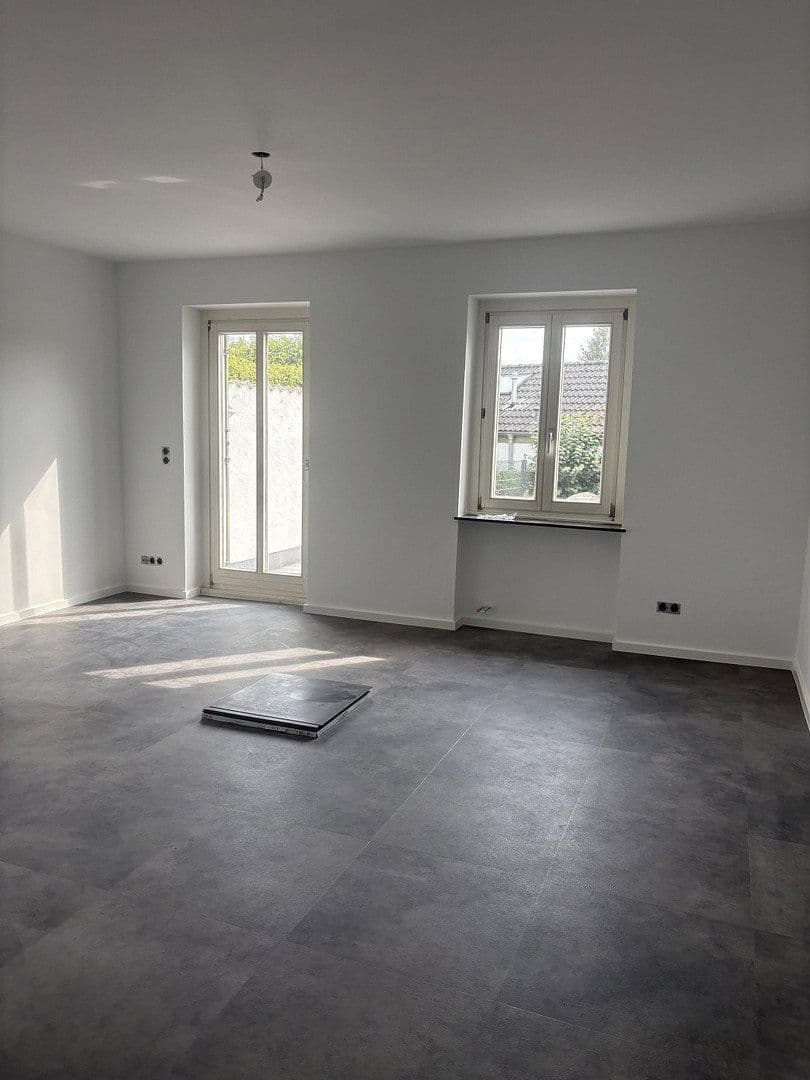 Prenájom domu 70 m², pozemok 100 m², Am Wolfshof 4a, Bad Honnef, Severné Porýnie - Westfálsko Prenájom domu 70 m², pozemok 100 m², Am Wolfshof 4a, Bad Honnef, Severné Porýnie - Westfálsko