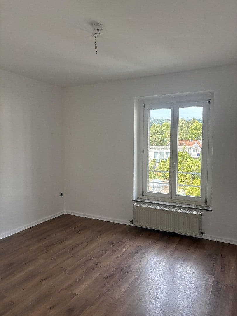 Prenájom domu 70 m², pozemok 100 m², Am Wolfshof 4a, Bad Honnef, Severné Porýnie - Westfálsko Prenájom domu 70 m², pozemok 100 m², Am Wolfshof 4a, Bad Honnef, Severné Porýnie - Westfálsko