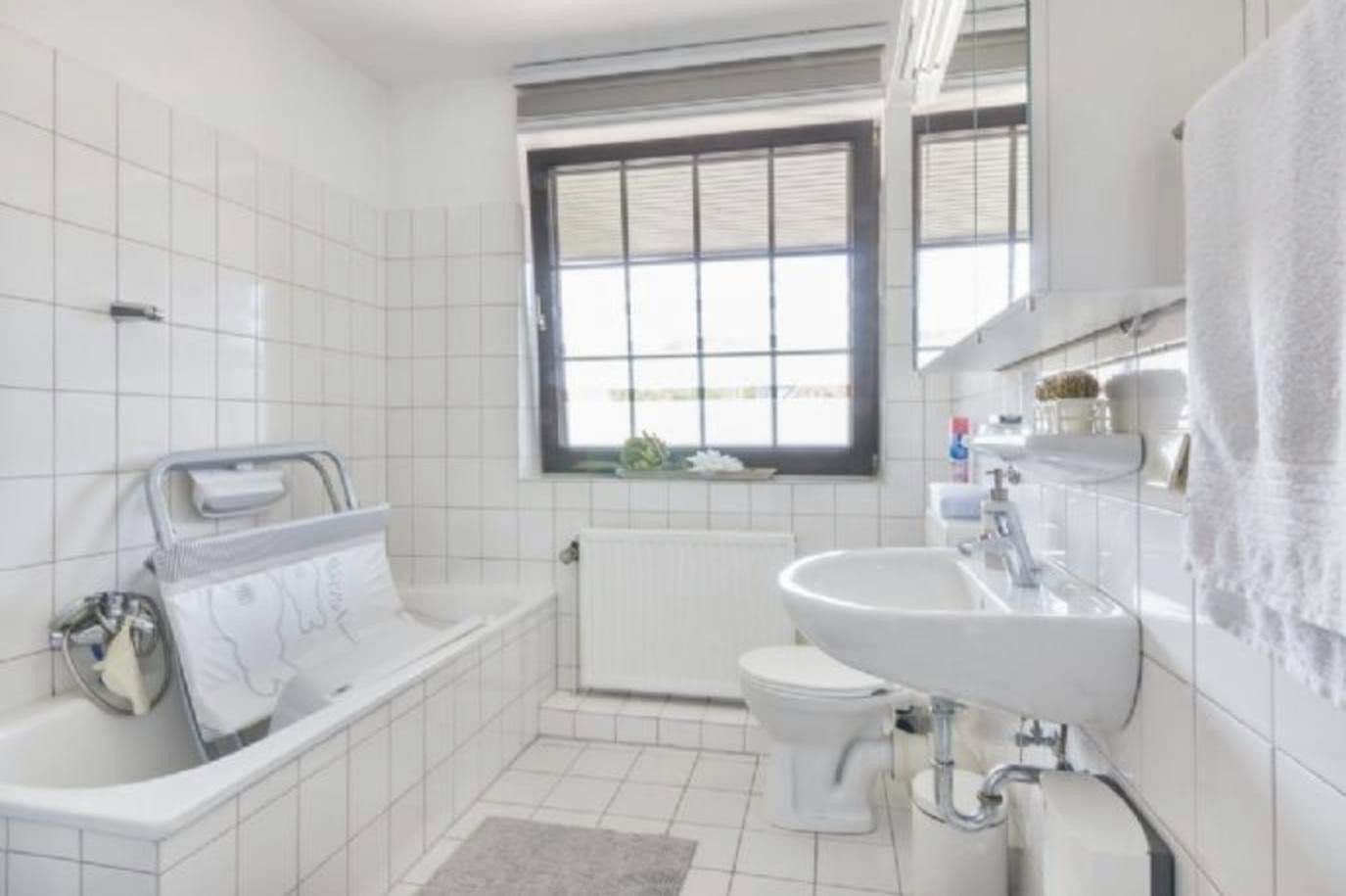 Prenájom bytu 3-izbový 78 m², Verdener Str. 57, Achim, Dolné Sasko Prenájom bytu 3-izbový 78 m², Verdener Str. 57, Achim, Dolné Sasko