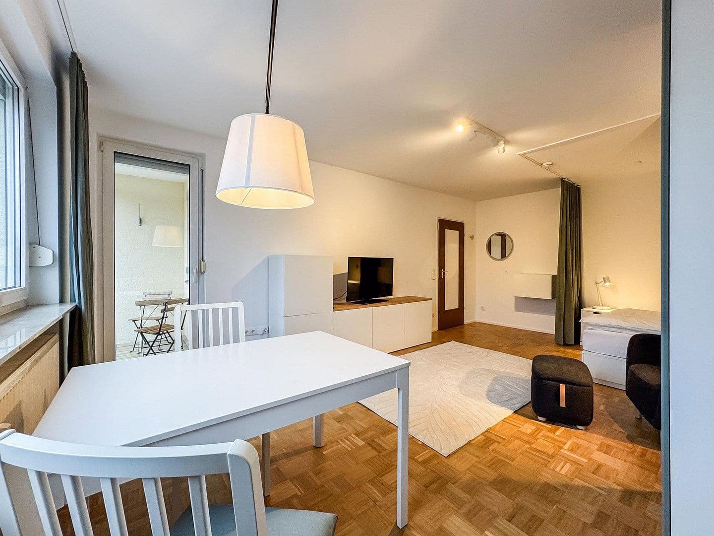 Prenájom bytu 1-izbový 39 m², Steinforststr. 38, Erlangen, Bavorsko Prenájom bytu 1-izbový 39 m², Steinforststr. 38, Erlangen, Bavorsko