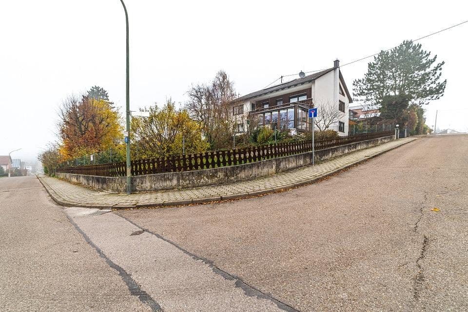 Predaj domu 195 m², pozemok 1.181 m², Au in der Hallertau, Bavorsko Predaj domu 195 m², pozemok 1.181 m², Au in der Hallertau, Bavorsko