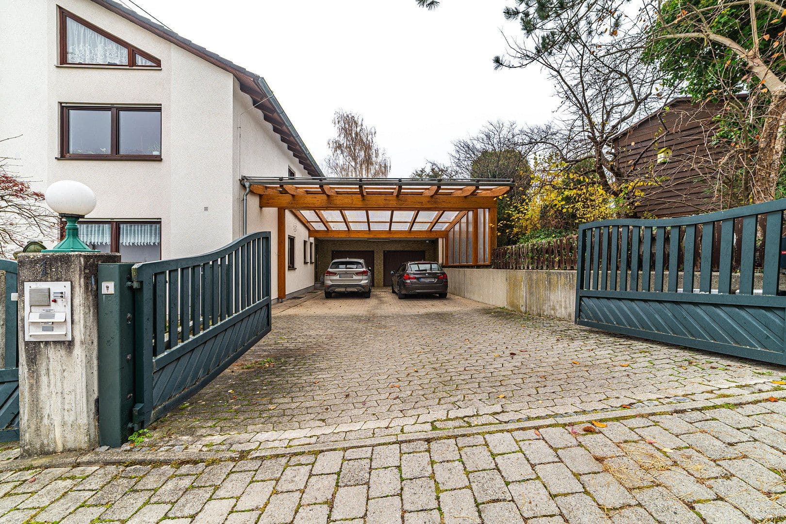 Predaj domu 195 m², pozemok 1.181 m², Au in der Hallertau, Bavorsko Predaj domu 195 m², pozemok 1.181 m², Au in der Hallertau, Bavorsko
