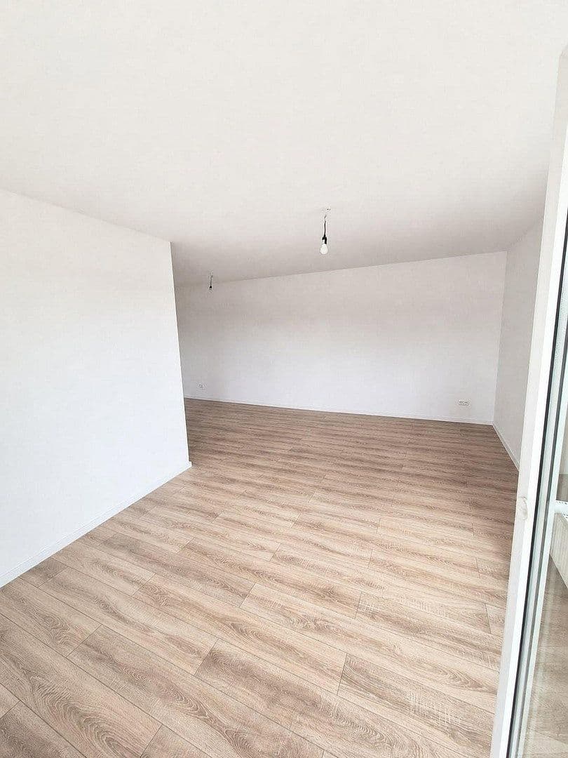 Prenájom bytu 3-izbový 71 m², Bielefeld, Severné Porýnie - Westfálsko Prenájom bytu 3-izbový 71 m², Bielefeld, Severné Porýnie - Westfálsko