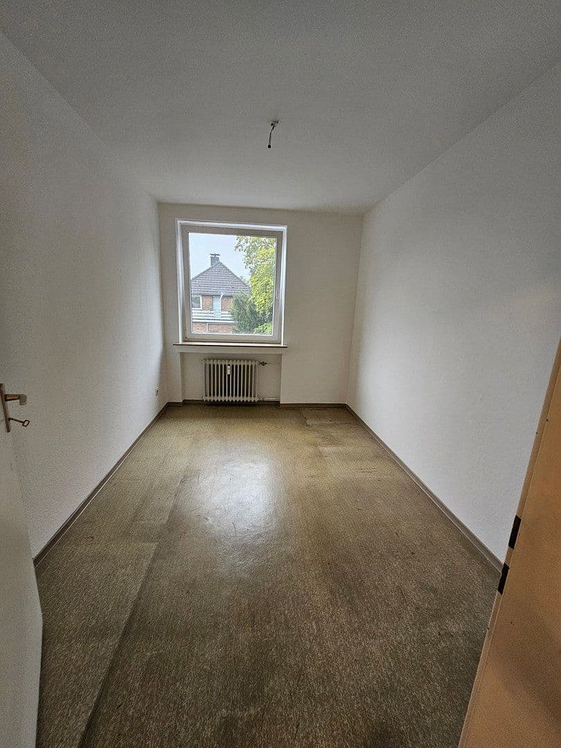 Prenájom bytu 4-izbový 100 m², Oststraße 4, Hilden, Severné Porýnie - Westfálsko Prenájom bytu 4-izbový 100 m², Oststraße 4, Hilden, Severné Porýnie - Westfálsko