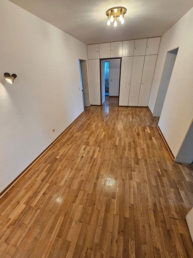 Prenájom bytu 4-izbový 100 m², Oststraße 4, Hilden, Severné Porýnie - Westfálsko Prenájom bytu 4-izbový 100 m², Oststraße 4, Hilden, Severné Porýnie - Westfálsko