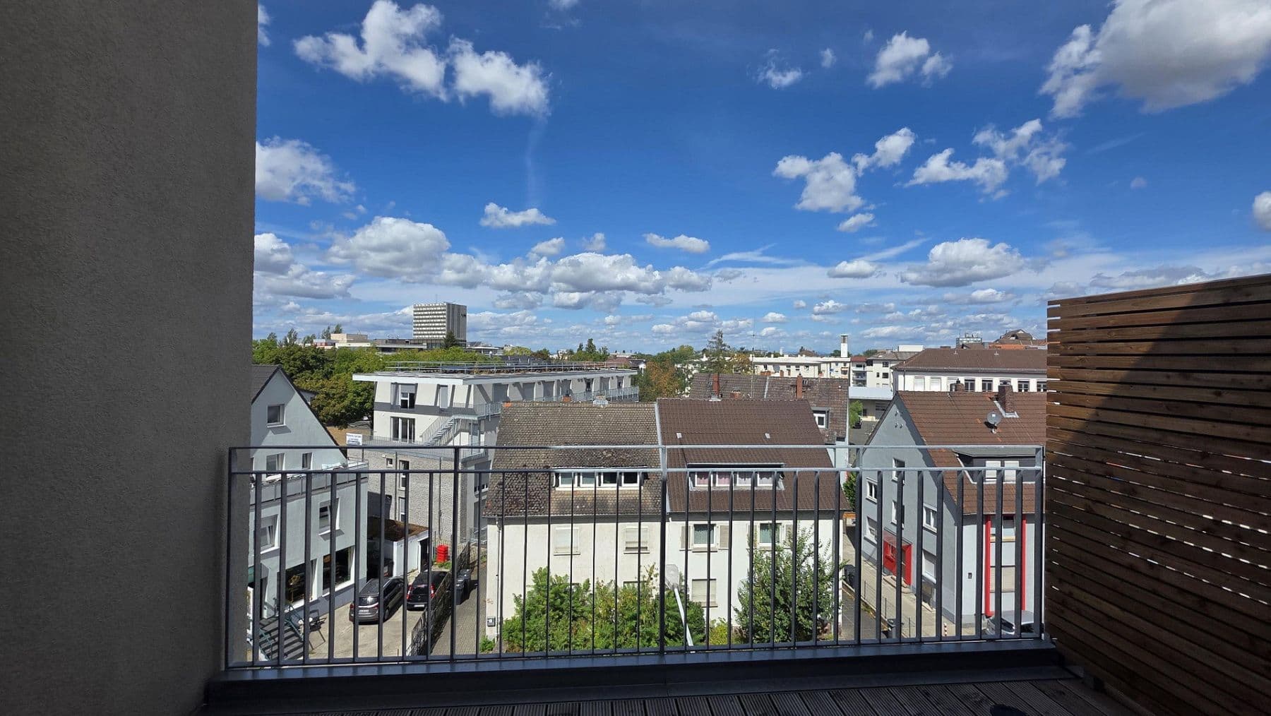 Prenájom bytu 3-izbový 81 m², Eschollbrücker Str. 10, Darmstadt, Hesensko Prenájom bytu 3-izbový 81 m², Eschollbrücker Str. 10, Darmstadt, Hesensko