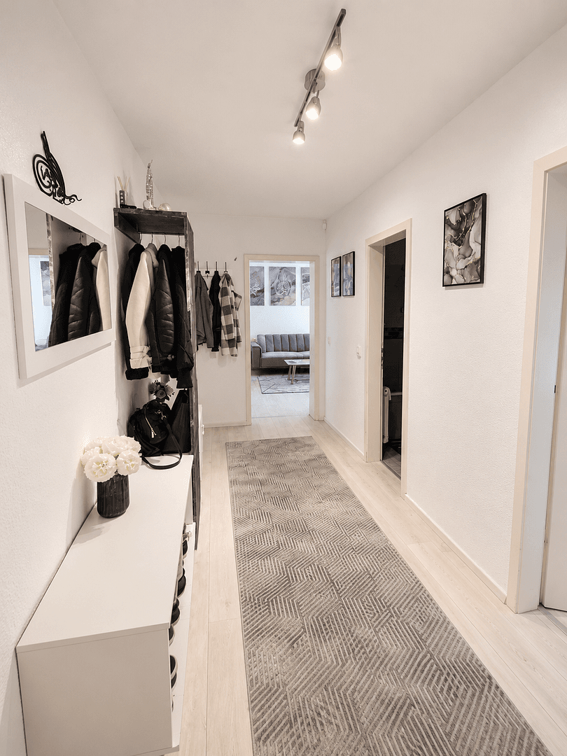 Prenájom bytu 3-izbový 80 m², Essen, Severné Porýnie - Westfálsko Prenájom bytu 3-izbový 80 m², Essen, Severné Porýnie - Westfálsko