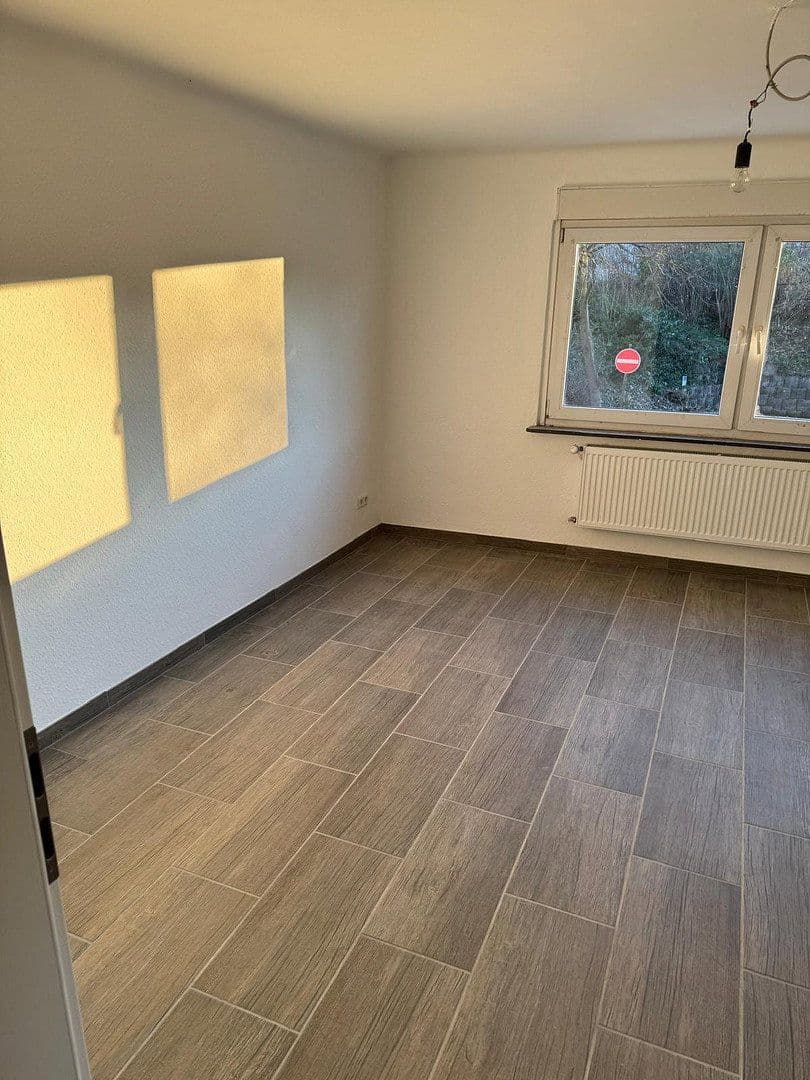 Prenájom bytu 2-izbový 50 m², Marktstrasse 45, Püttlingen, Sársko Prenájom bytu 2-izbový 50 m², Marktstrasse 45, Püttlingen, Sársko