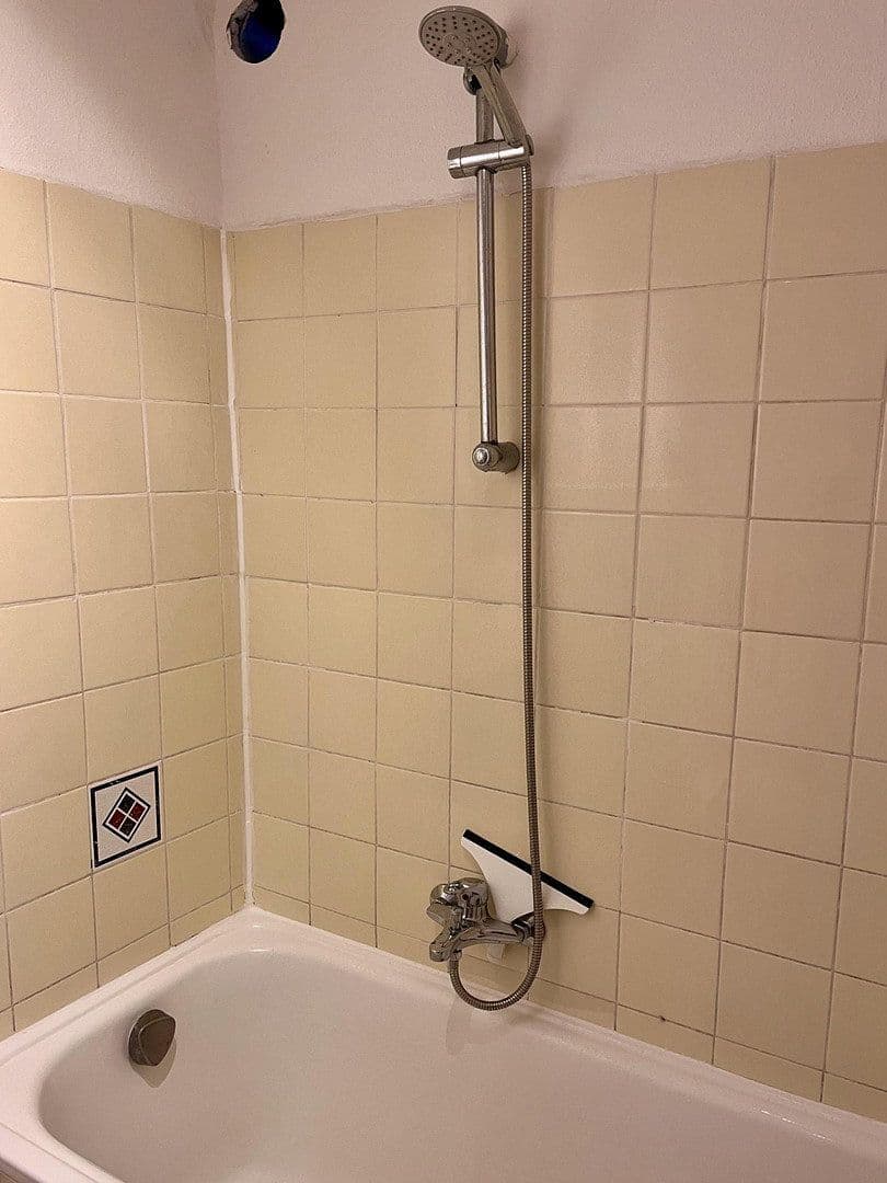 Prenájom bytu 2-izbový 47 m², Frankenallee 201, Frankfurt a. M., Hesensko Prenájom bytu 2-izbový 47 m², Frankenallee 201, Frankfurt a. M., Hesensko