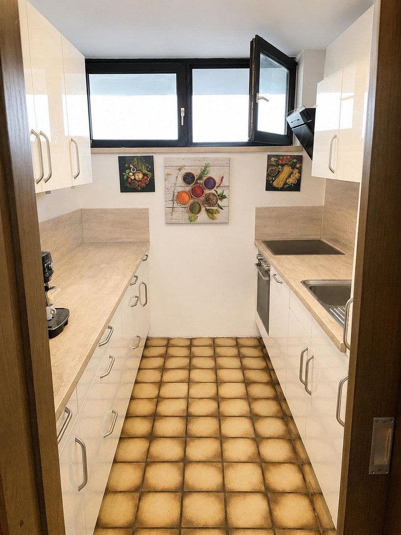 Predaj bytu 2-izbový 61 m², Ulmenweg 1, Stephanskirchen, Bavorsko Predaj bytu 2-izbový 61 m², Ulmenweg 1, Stephanskirchen, Bavorsko