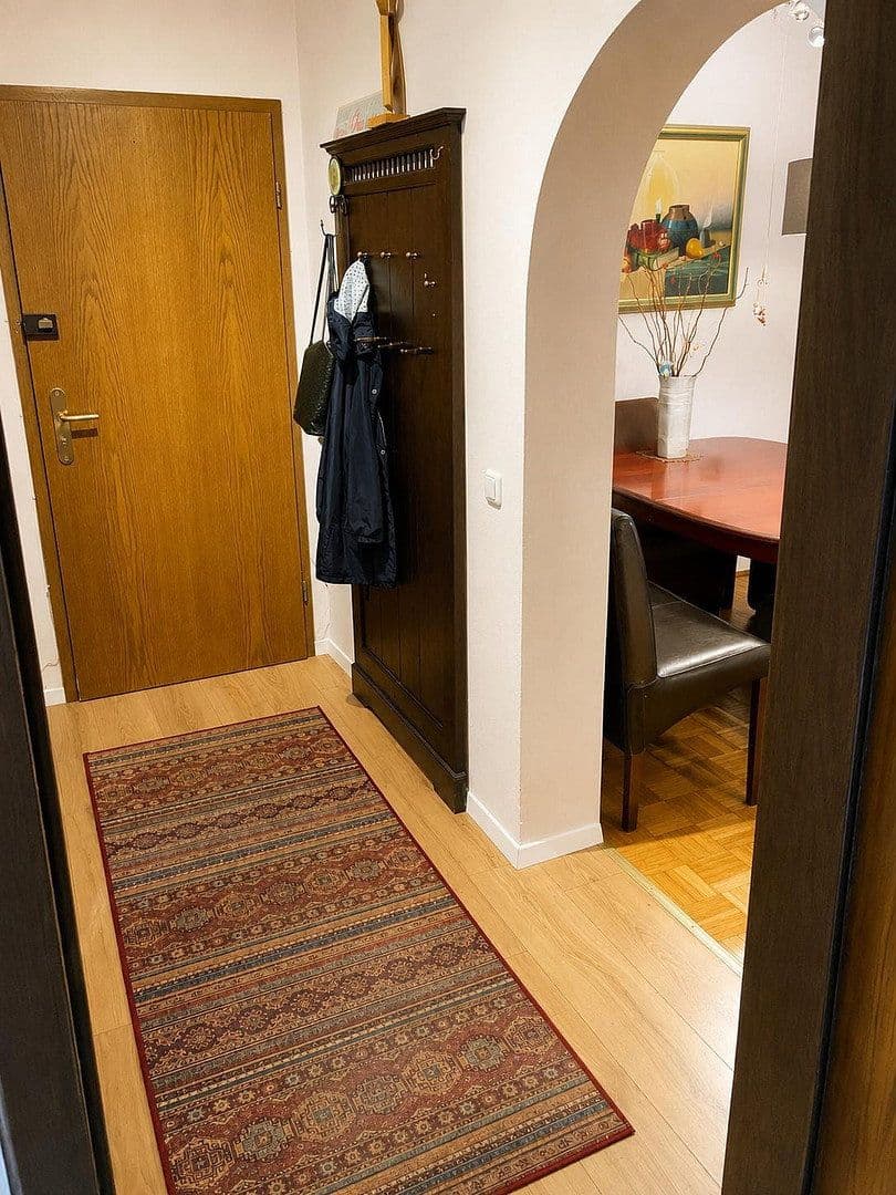 Predaj bytu 2-izbový 61 m², Ulmenweg 1, Stephanskirchen, Bavorsko Predaj bytu 2-izbový 61 m², Ulmenweg 1, Stephanskirchen, Bavorsko
