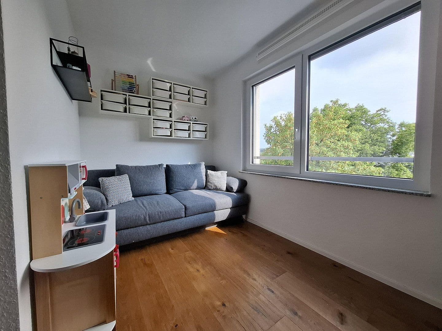 Predaj bytu 3-izbový 91 m², Waiblingen, Bádensko-Wurttembersko Predaj bytu 3-izbový 91 m², Waiblingen, Bádensko-Wurttembersko