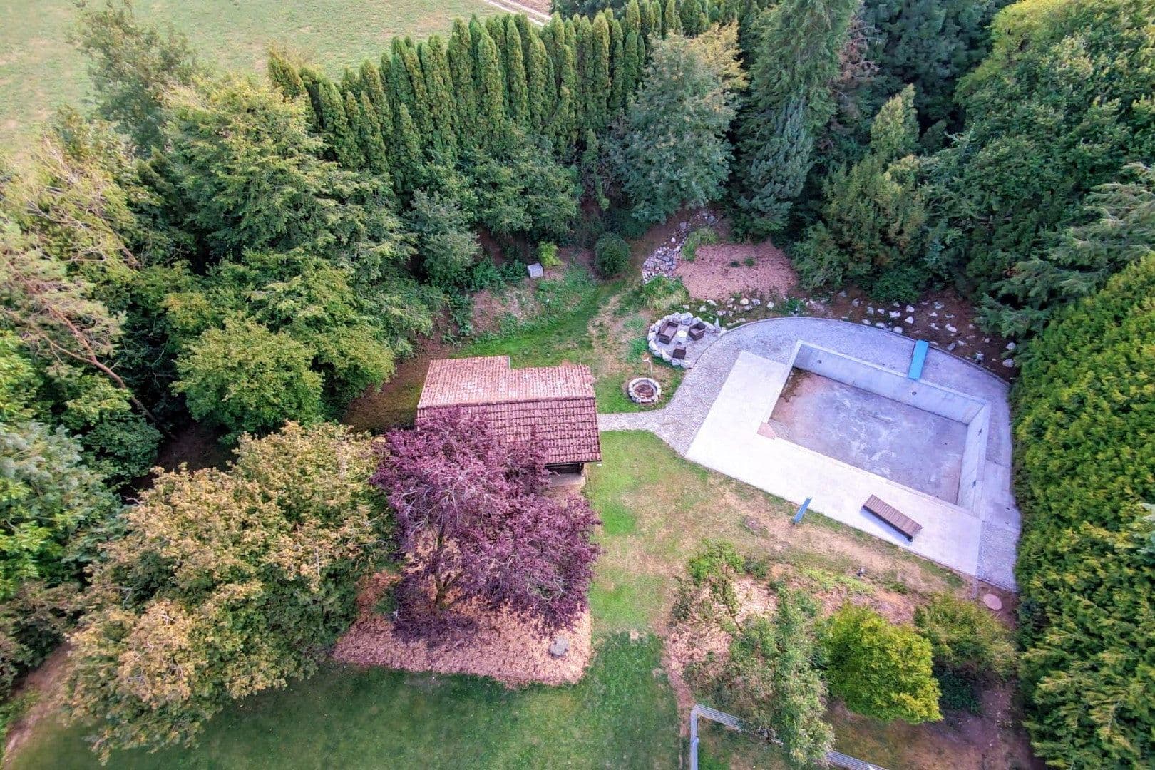Predaj domu 153 m², pozemok 2.190 m², Wittislingen, Bavorsko Predaj domu 153 m², pozemok 2.190 m², Wittislingen, Bavorsko