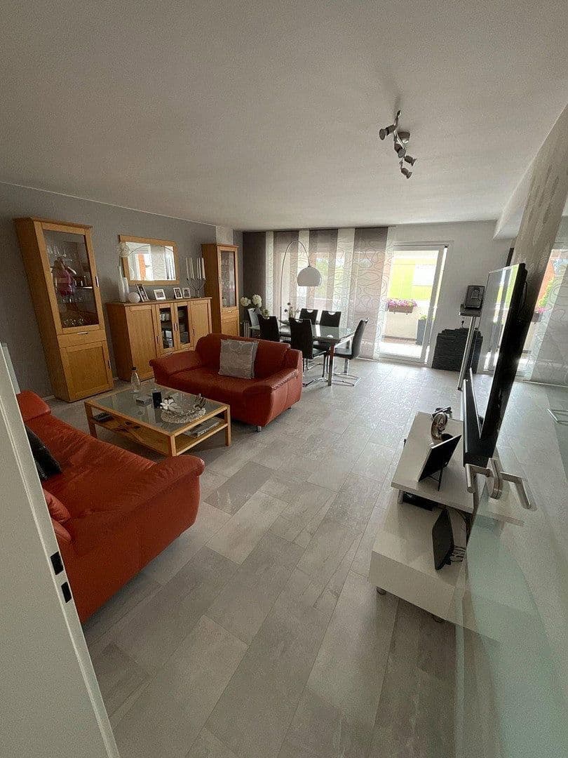 Predaj bytu 3-izbový 89 m², Heinrich-Gossen Str. 3, Düren, Severné Porýnie - Westfálsko Predaj bytu 3-izbový 89 m², Heinrich-Gossen Str. 3, Düren, Severné Porýnie - Westfálsko