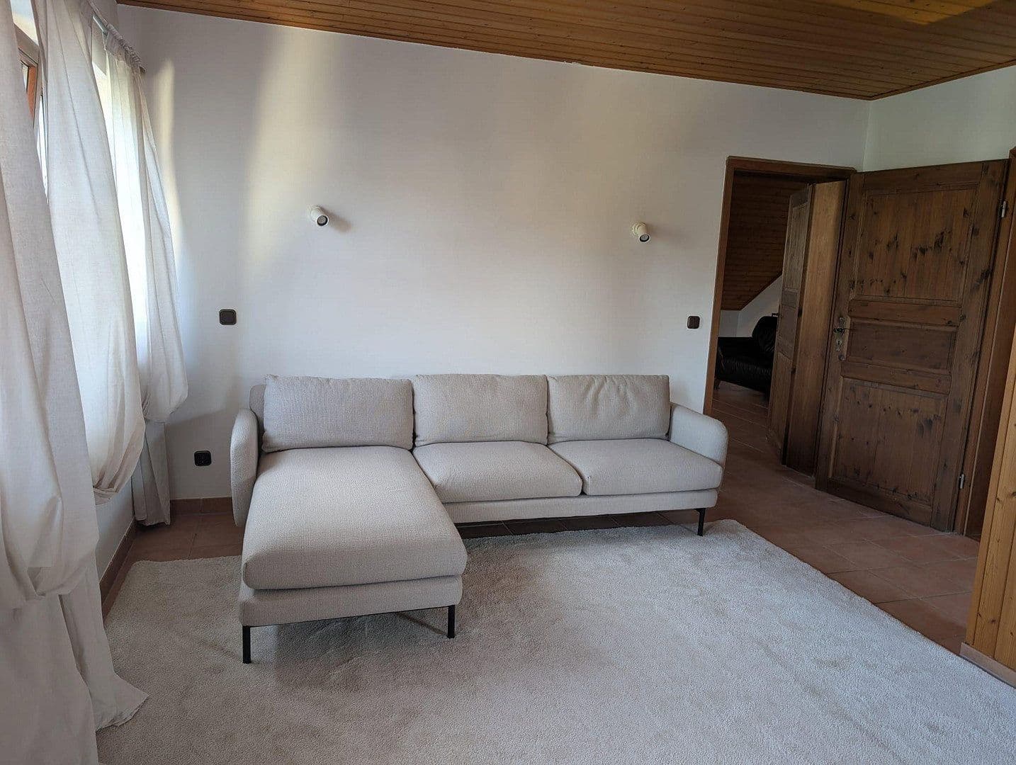 Prenájom bytu 3-izbový 78 m², Ippendorf, Severné Porýnie - Westfálsko Prenájom bytu 3-izbový 78 m², Ippendorf, Severné Porýnie - Westfálsko