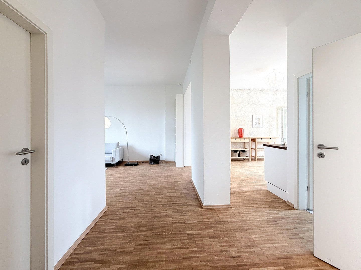 Predaj bytu 3-izbový 68 m², Berlin, Berlín Predaj bytu 3-izbový 68 m², Berlin, Berlín