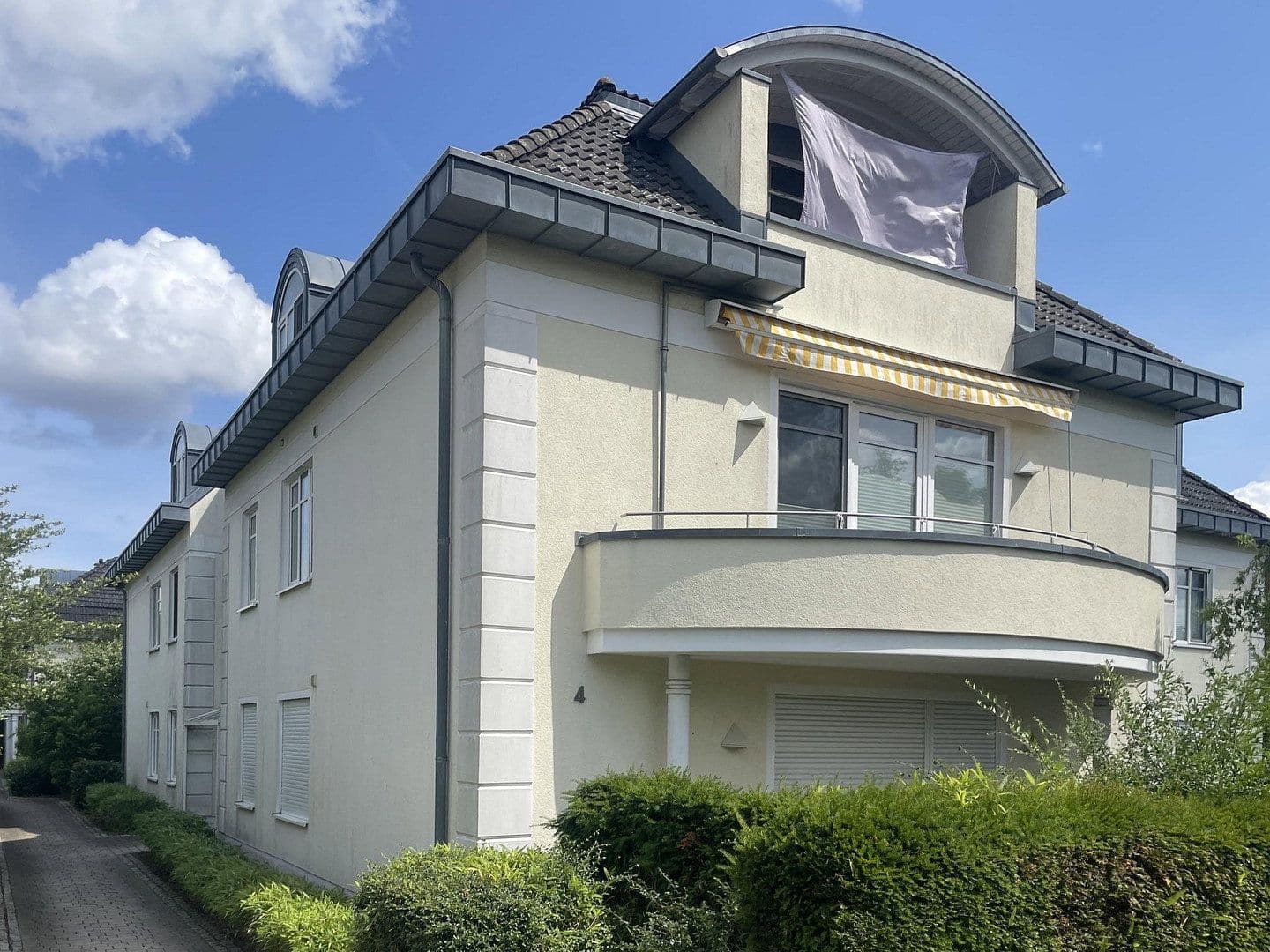 Predaj bytu 4-izbový 146 m², Neue Dorfstr. 4, Hohen Neuendorf, Brandenbursko Predaj bytu 4-izbový 146 m², Neue Dorfstr. 4, Hohen Neuendorf, Brandenbursko