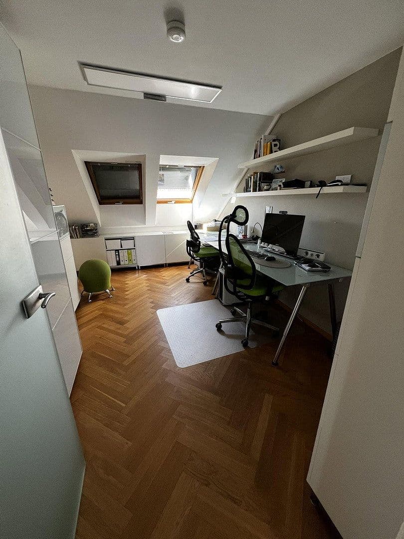 Predaj bytu 4-izbový 147 m², Kleiststraße 11, Gersthofen, Bavorsko Predaj bytu 4-izbový 147 m², Kleiststraße 11, Gersthofen, Bavorsko
