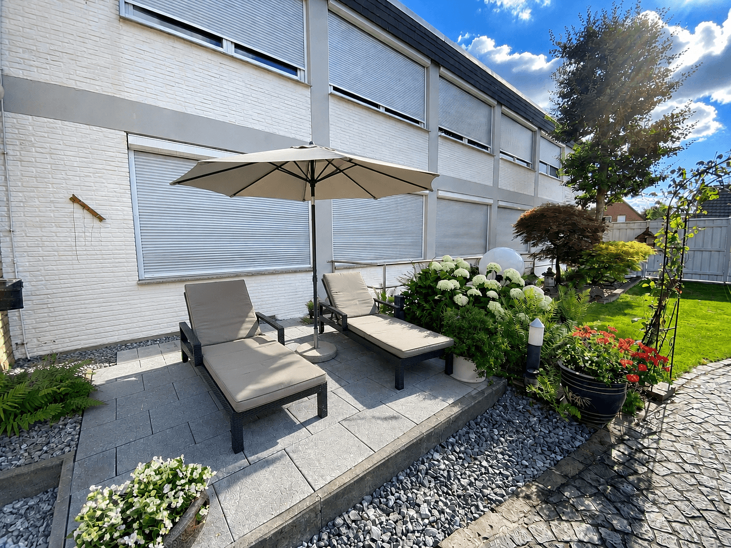 Prenájom bytu 4-izbový 125 m², Rosenstraße 77b, Tönisvorst, Severné Porýnie - Westfálsko Prenájom bytu 4-izbový 125 m², Rosenstraße 77b, Tönisvorst, Severné Porýnie - Westfálsko