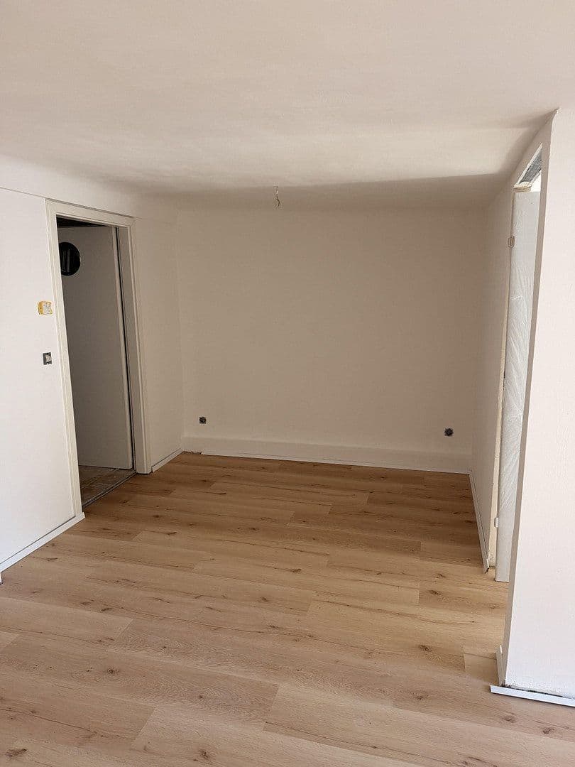 Prenájom bytu 2-izbový 31 m², Plieningen, Bádensko-Wurttembersko Prenájom bytu 2-izbový 31 m², Plieningen, Bádensko-Wurttembersko
