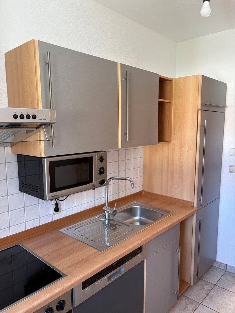 Prenájom bytu 2-izbový 51 m², Oberländerstrasse 76, Augsburg, Bavorsko Prenájom bytu 2-izbový 51 m², Oberländerstrasse 76, Augsburg, Bavorsko