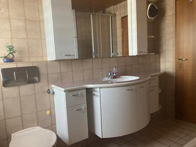 Predaj domu 148 m², pozemok 228 m², Langenfeld (Rheinland), Severné Porýnie - Westfálsko Predaj domu 148 m², pozemok 228 m², Langenfeld (Rheinland), Severné Porýnie - Westfálsko