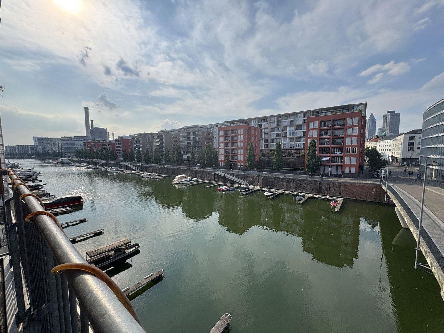 Predaj bytu 2-izbový 56 m², Frankfurt am Main, Hesensko Predaj bytu 2-izbový 56 m², Frankfurt am Main, Hesensko
