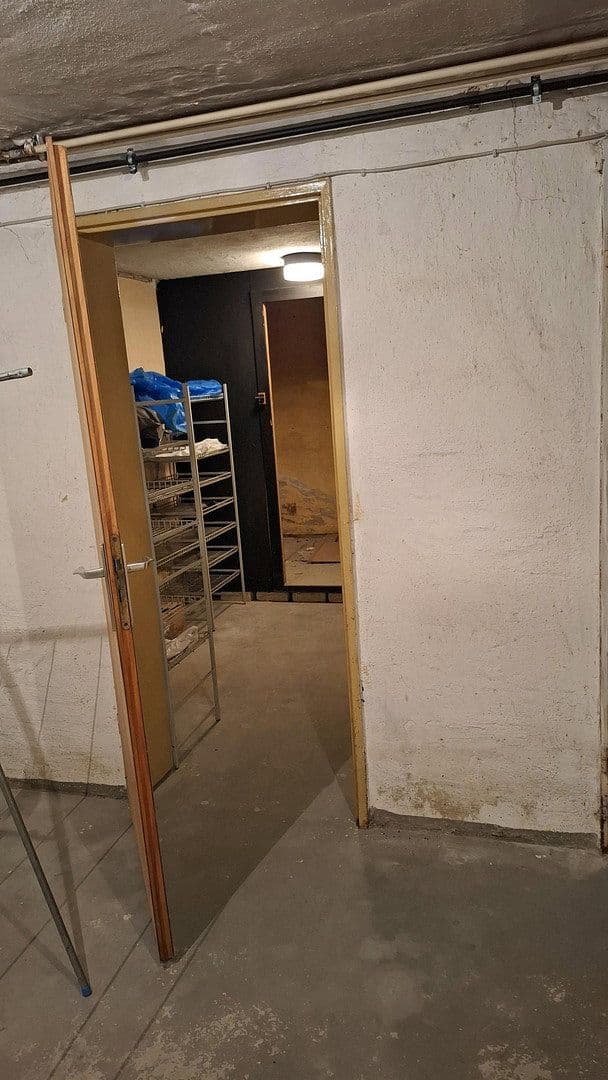 Predaj domu 210 m², pozemok 509 m², Wiesbaden, Hesensko Predaj domu 210 m², pozemok 509 m², Wiesbaden, Hesensko