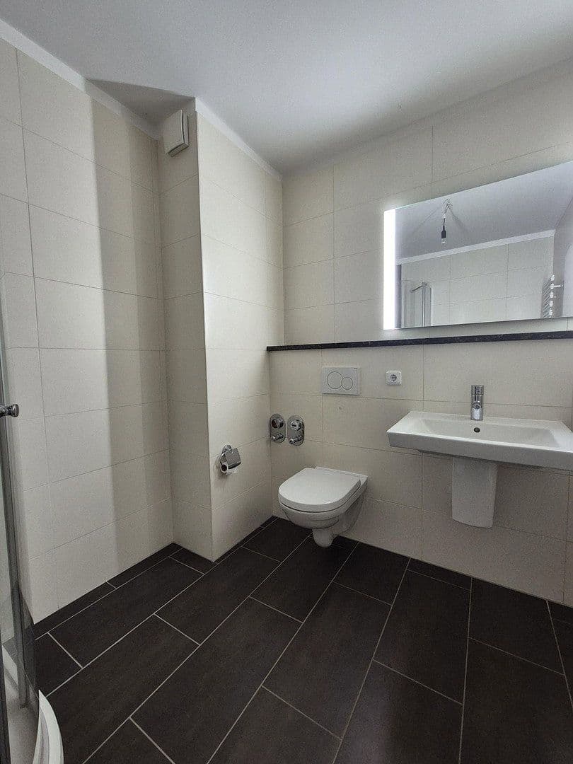 Predaj bytu 4-izbový 130 m², Stockelsdorf, Šlezvicko-Holštajnsko Predaj bytu 4-izbový 130 m², Stockelsdorf, Šlezvicko-Holštajnsko