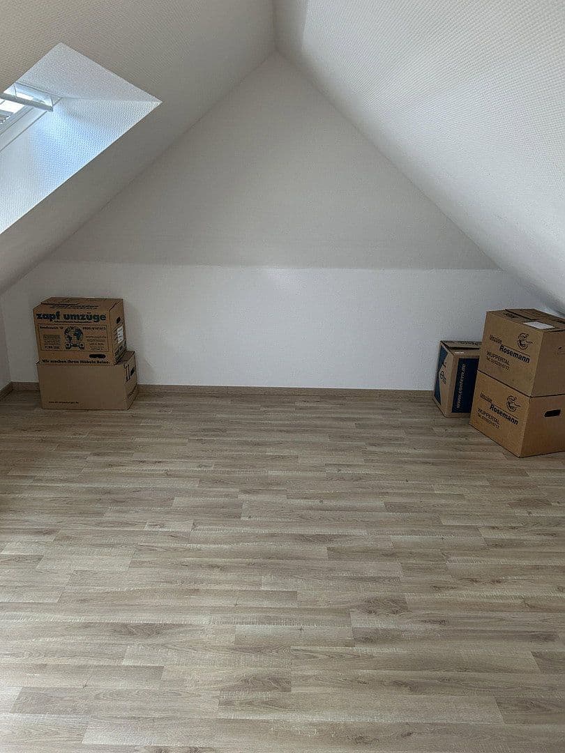 Predaj bytu 4-izbový 130 m², Stockelsdorf, Šlezvicko-Holštajnsko Predaj bytu 4-izbový 130 m², Stockelsdorf, Šlezvicko-Holštajnsko