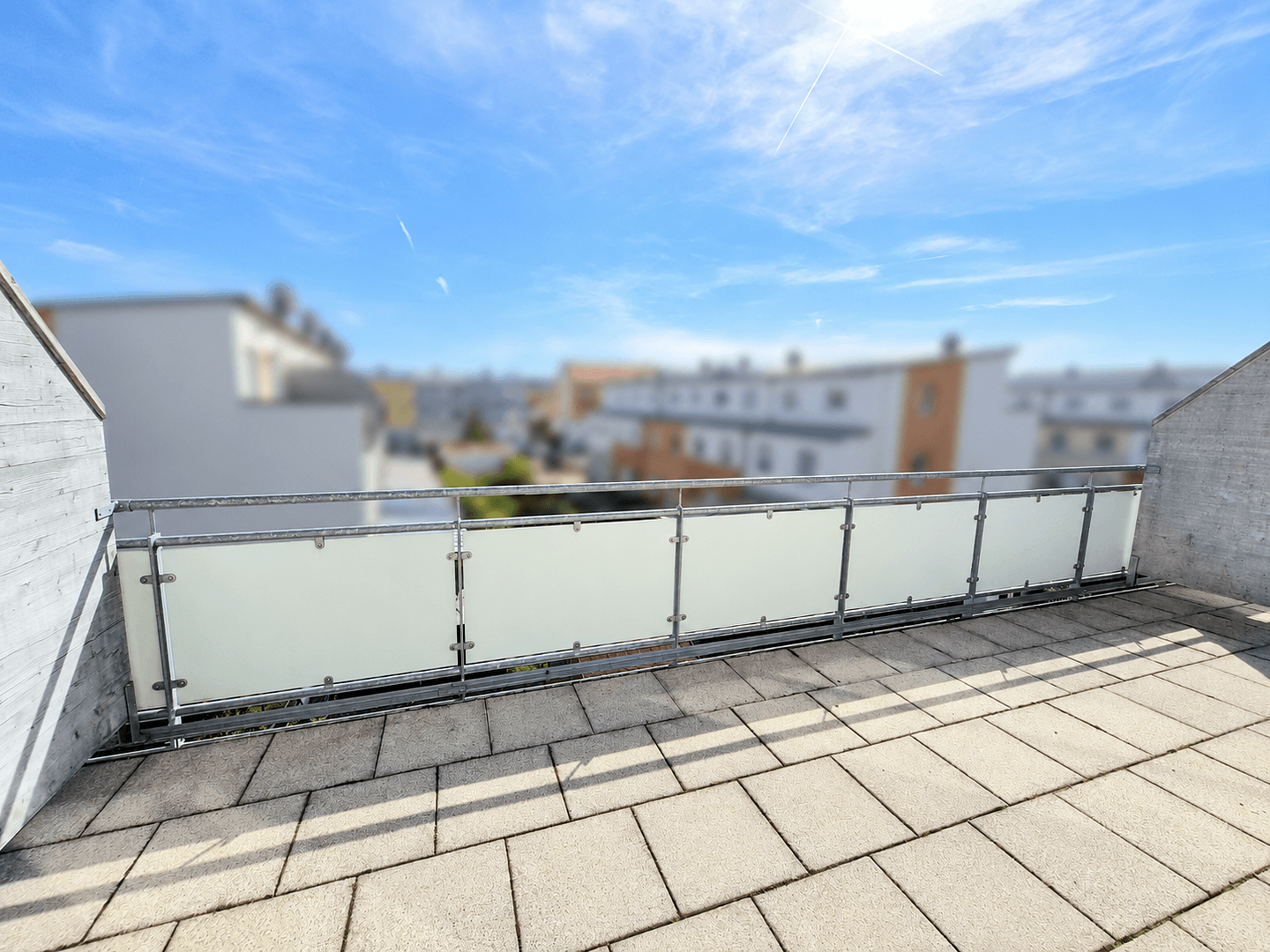 Predaj domu 164 m², pozemok 165 m², Adelsdorf, Bavorsko Predaj domu 164 m², pozemok 165 m², Adelsdorf, Bavorsko