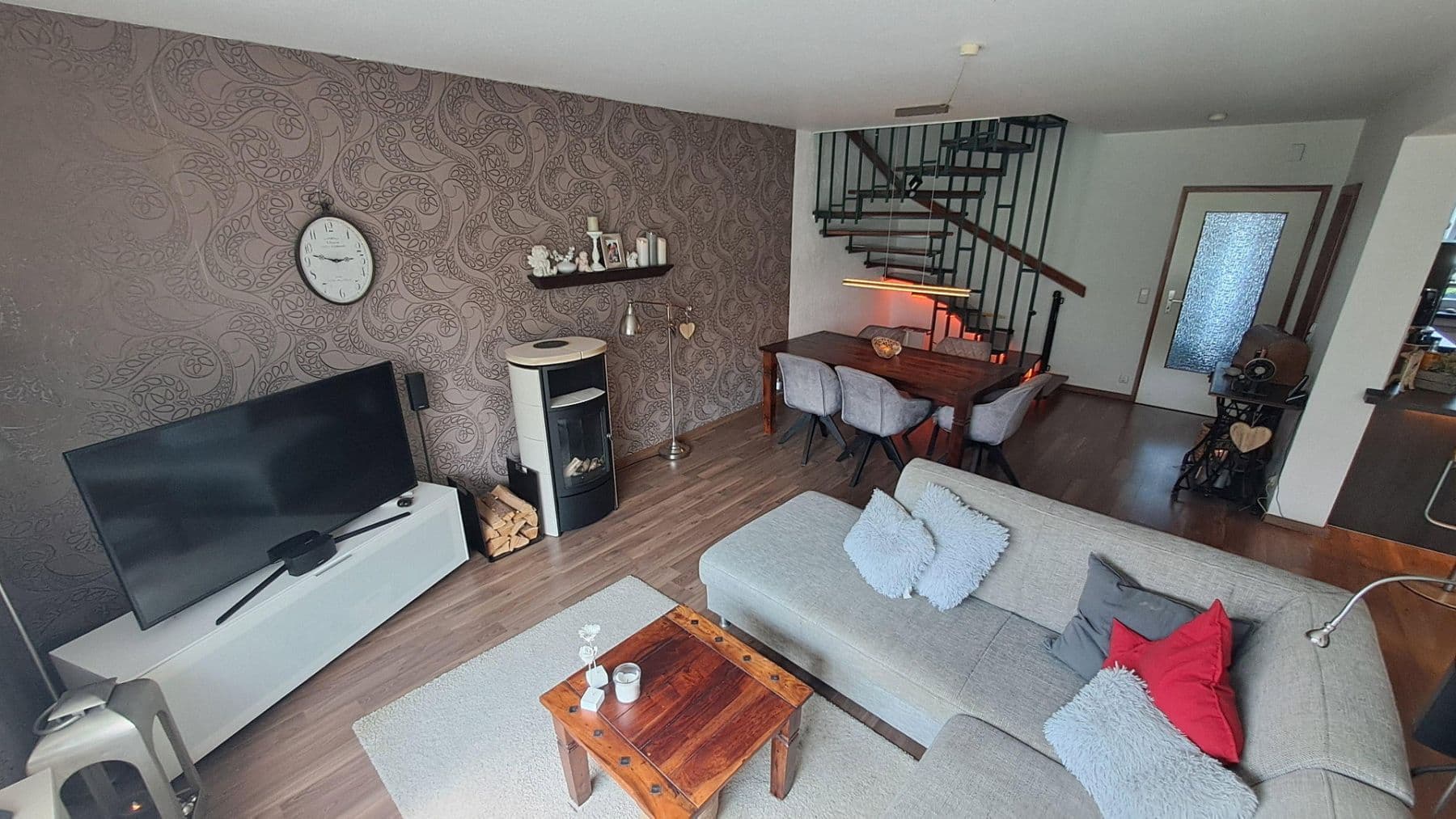 Predaj domu 135 m², pozemok 220 m², Laatzen, Dolné Sasko Predaj domu 135 m², pozemok 220 m², Laatzen, Dolné Sasko