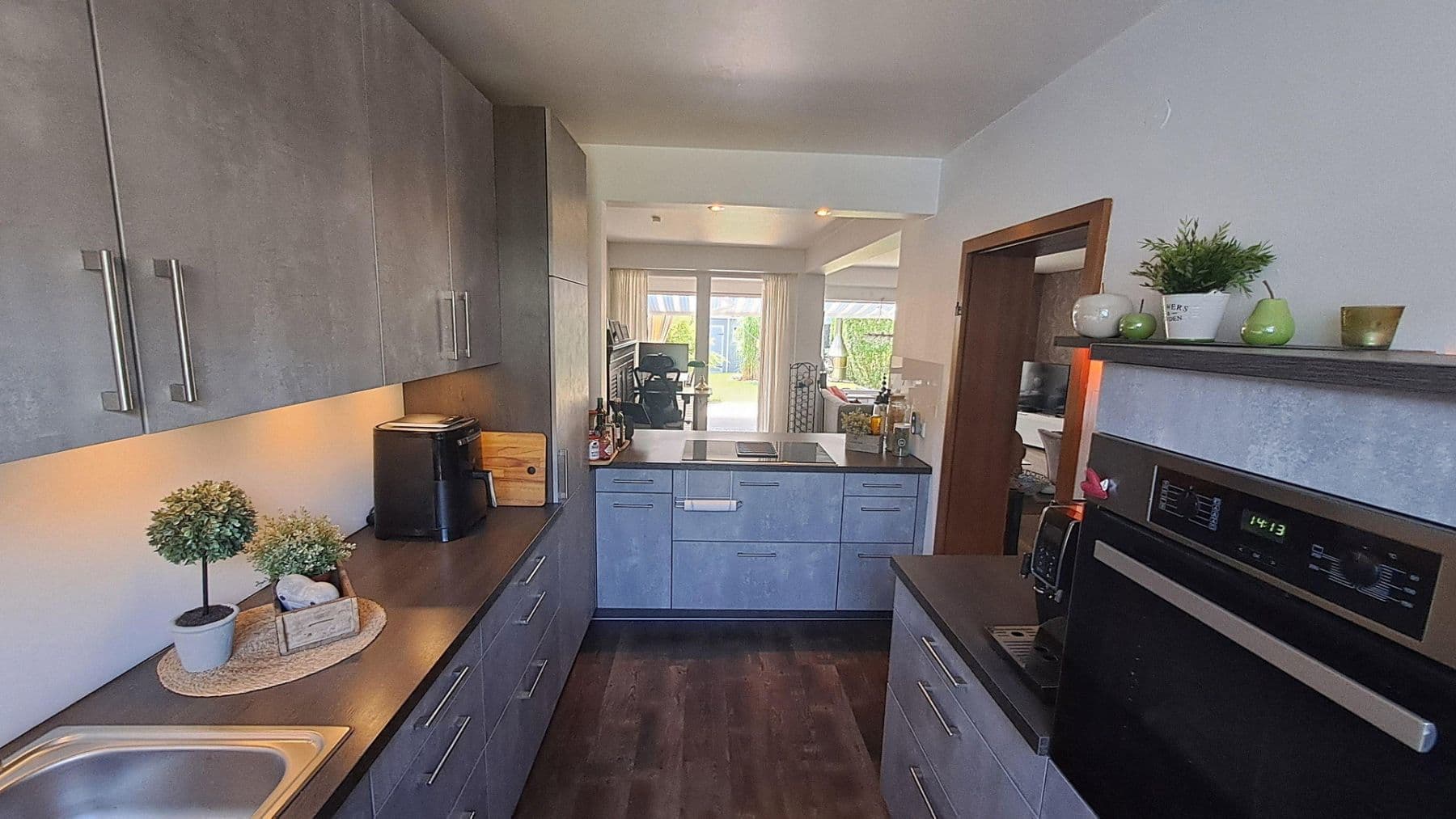 Predaj domu 135 m², pozemok 220 m², Laatzen, Dolné Sasko Predaj domu 135 m², pozemok 220 m², Laatzen, Dolné Sasko