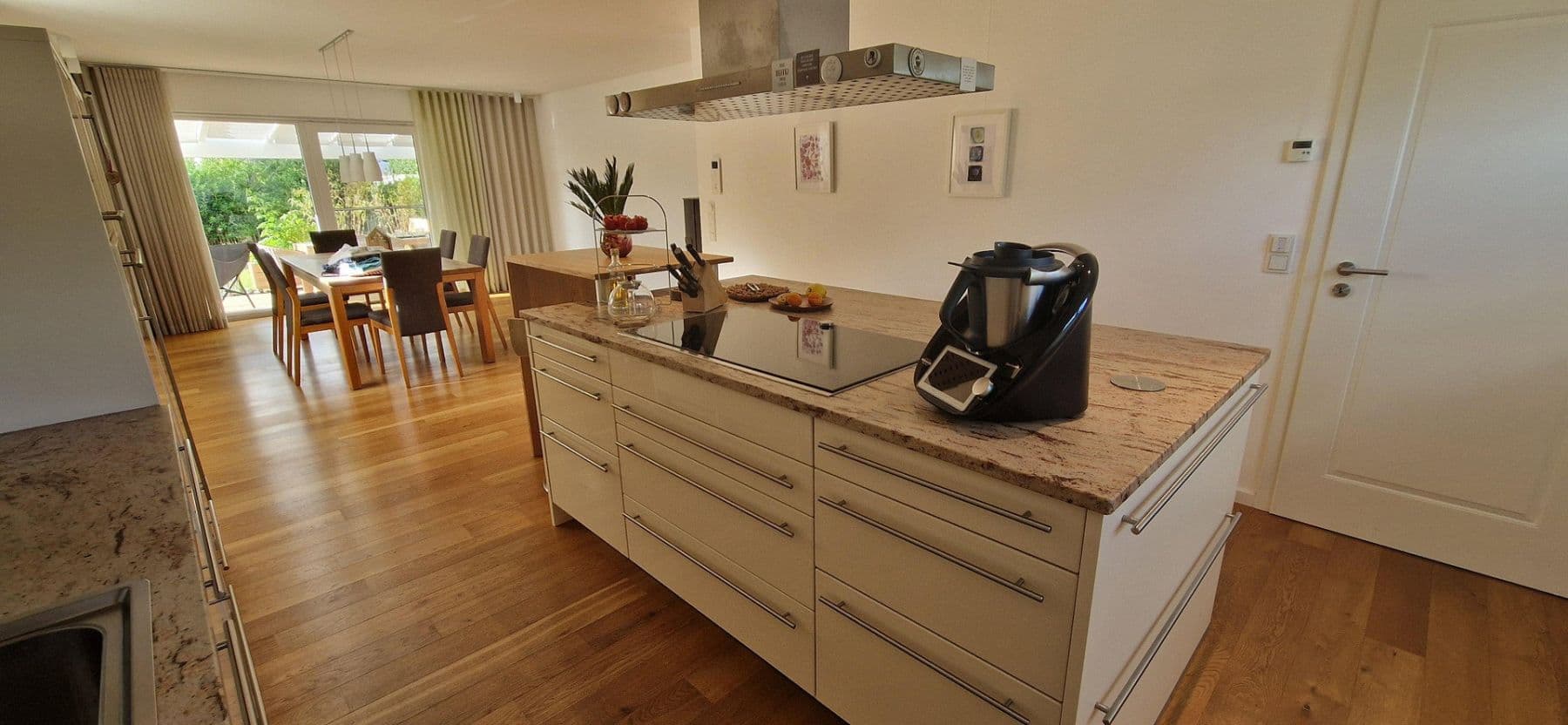 Predaj domu 180 m², pozemok 580 m², Mandelbachtal, Sársko Predaj domu 180 m², pozemok 580 m², Mandelbachtal, Sársko
