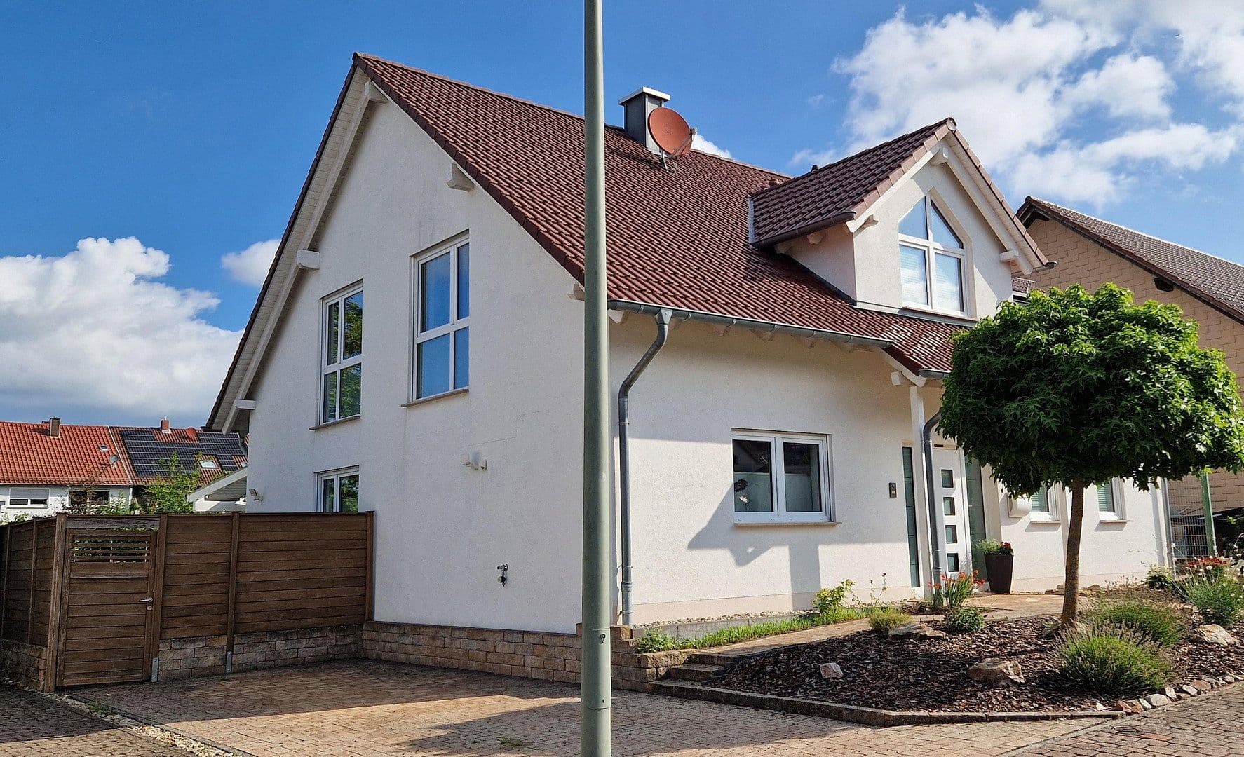 Predaj domu 180 m², pozemok 580 m², Mandelbachtal, Sársko Predaj domu 180 m², pozemok 580 m², Mandelbachtal, Sársko