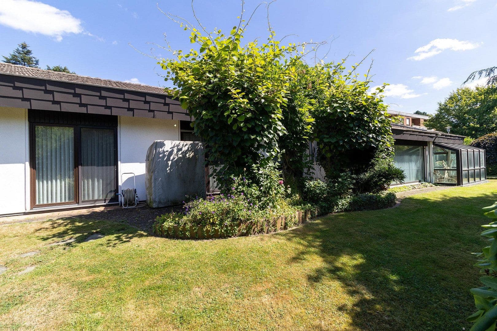 Predaj domu 133 m², pozemok 792 m², Bad Oeynhausen, Severné Porýnie - Westfálsko Predaj domu 133 m², pozemok 792 m², Bad Oeynhausen, Severné Porýnie - Westfálsko