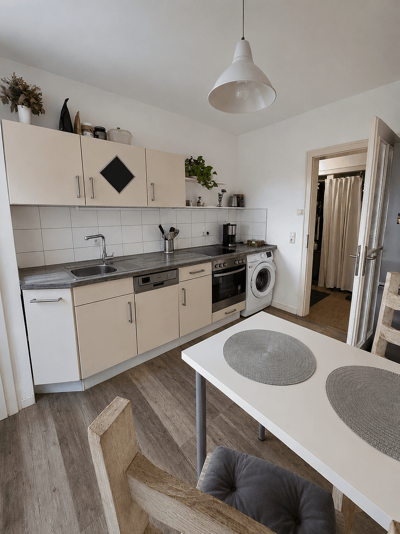 Predaj bytu 3-izbový 76 m², Karolingerstraße 10, Koblenz, Porýnie-Falcko Predaj bytu 3-izbový 76 m², Karolingerstraße 10, Koblenz, Porýnie-Falcko