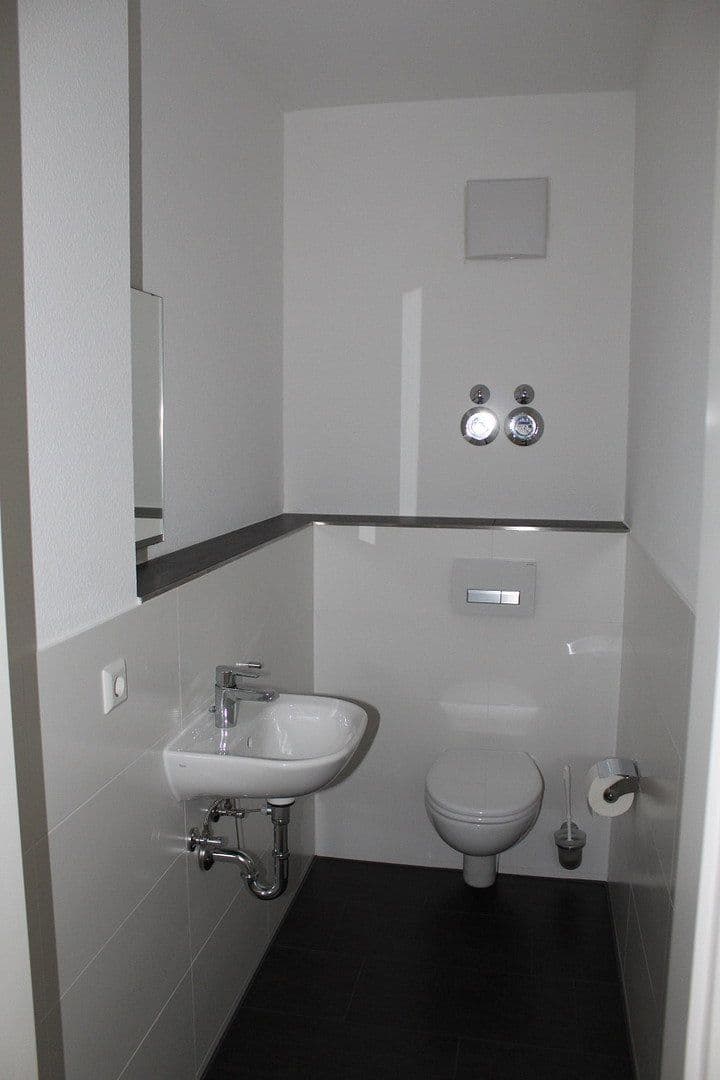 Predaj bytu 1-izbový 73 m², Räpplenstraße 3, Stuttgart, Bádensko-Wurttembersko Predaj bytu 1-izbový 73 m², Räpplenstraße 3, Stuttgart, Bádensko-Wurttembersko